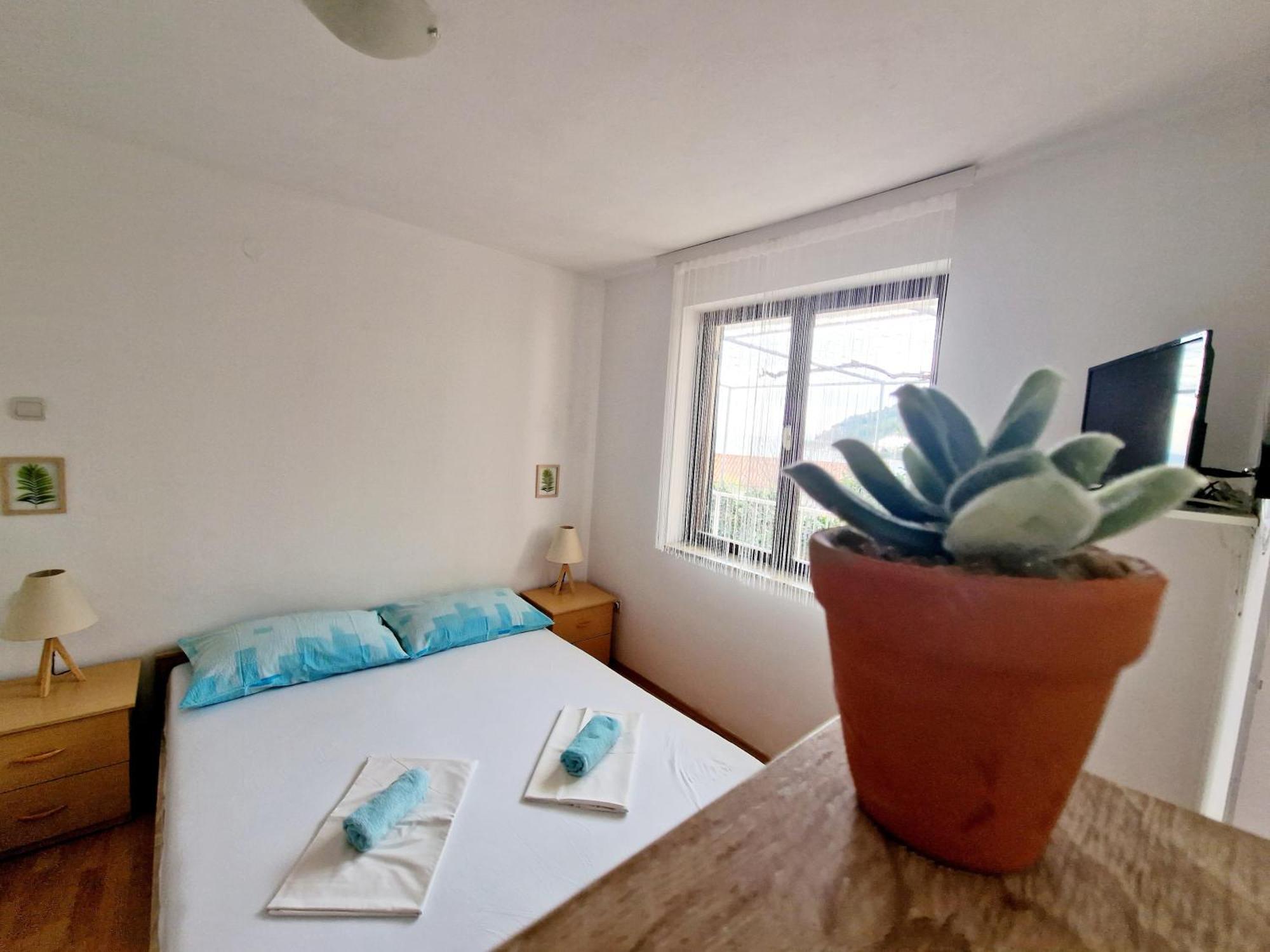 Apartments By The Sea Podaca, Makarska - 6874 Rom bilde